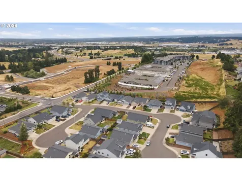 2755 Mia Court Salem OR 97306