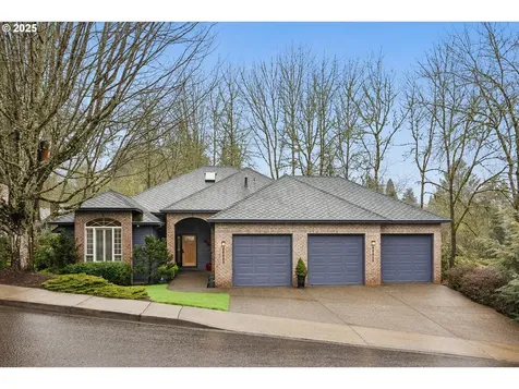 10215 SW 31st Avenue Portland OR 97219