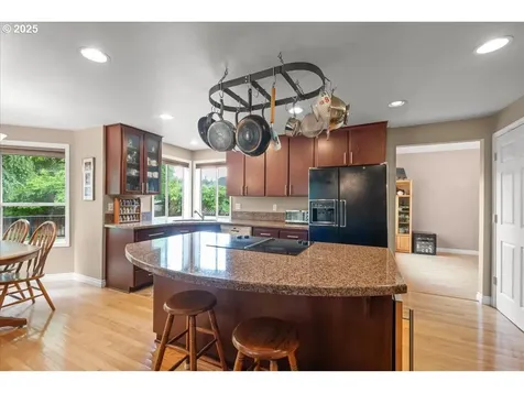 10417 NE 31st Avenue Vancouver WA 98686