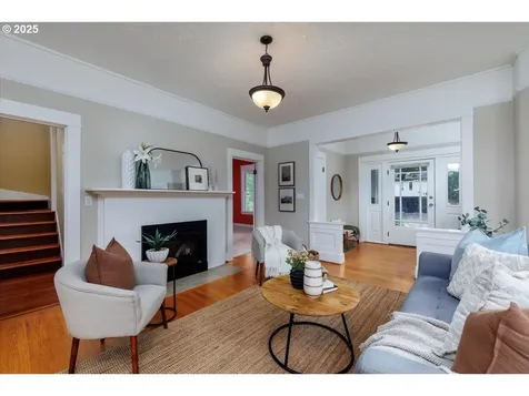 4035 SE 28th Place Portland OR 97202
