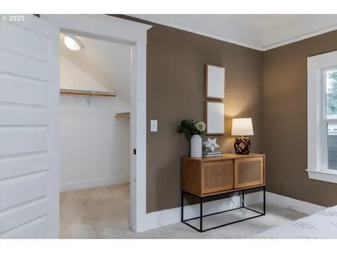 4035 SE 28th Place Portland OR 97202