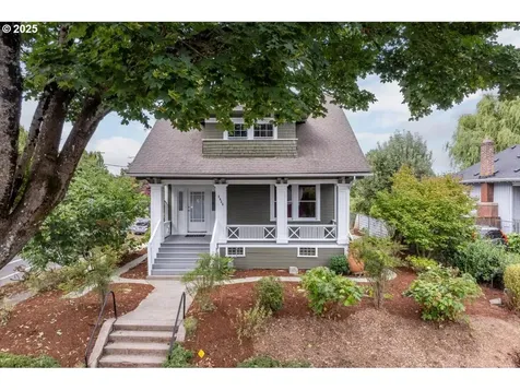4035 SE 28th Place Portland OR 97202