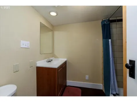 4035 SE 28th Place Portland OR 97202