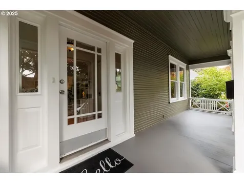 4035 SE 28th Place Portland OR 97202