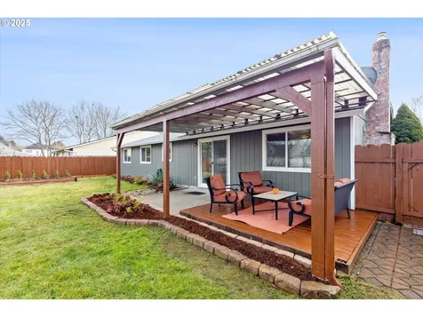 967 NE Lovell Street Hillsboro OR 97124