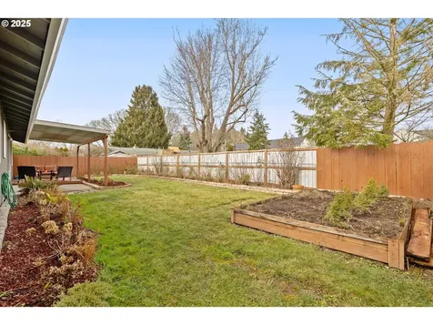 967 NE Lovell Street Hillsboro OR 97124