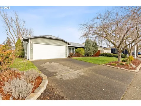 967 NE Lovell Street Hillsboro OR 97124