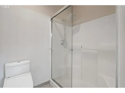 2412 NW 122nd Street Vancouver WA 98685