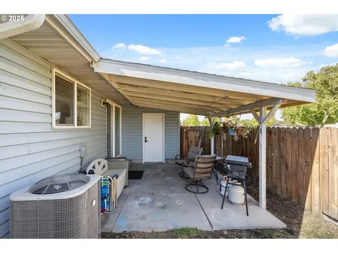 540 E Newport Avenue Hermiston OR 97838
