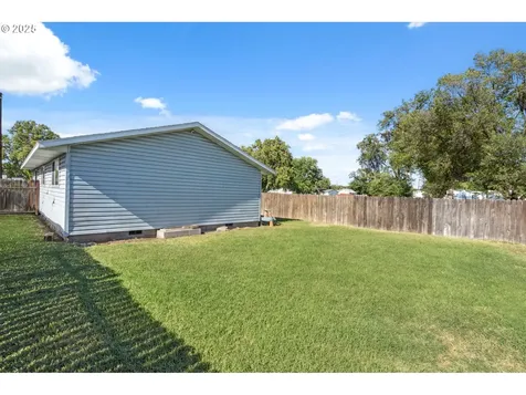 540 E Newport Avenue Hermiston OR 97838