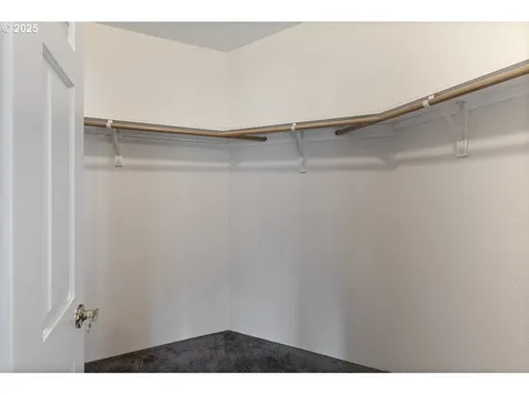 2806 NW Bayshore Loop Waldport OR 97394