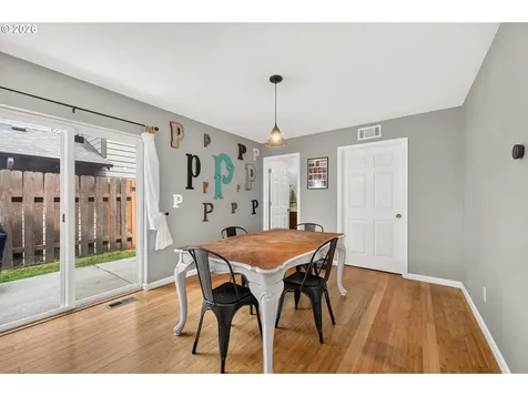 408 Sunset Court Amity OR 97101