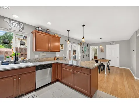 408 Sunset Court Amity OR 97101