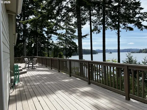 83235 Clear Lake Road Florence OR 97439
