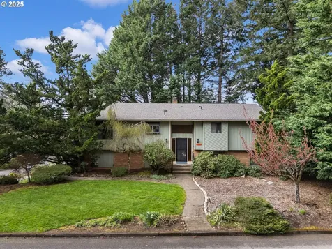 9875 SE Derek Court Happy Valley OR 97086