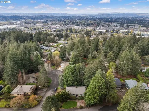 9875 SE Derek Court Happy Valley OR 97086