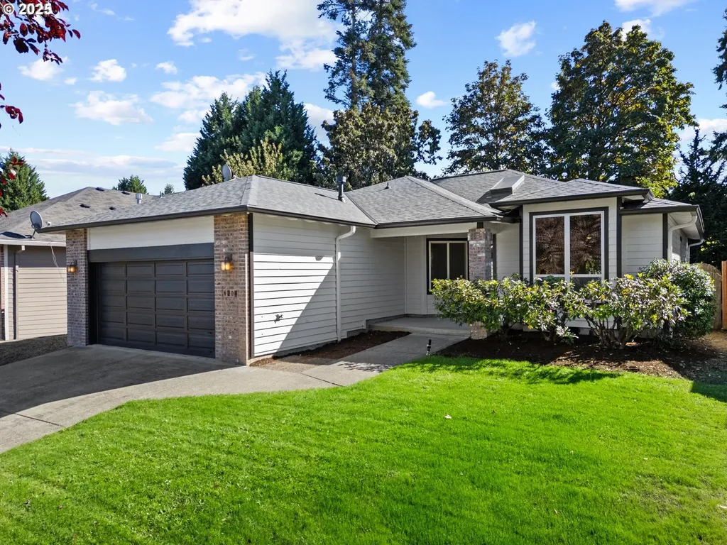 6204 SE Sigrid Street Hillsboro OR 97123