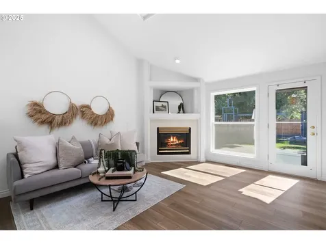 6204 SE Sigrid Street Hillsboro OR 97123