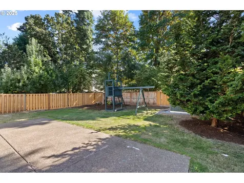 6204 SE Sigrid Street Hillsboro OR 97123
