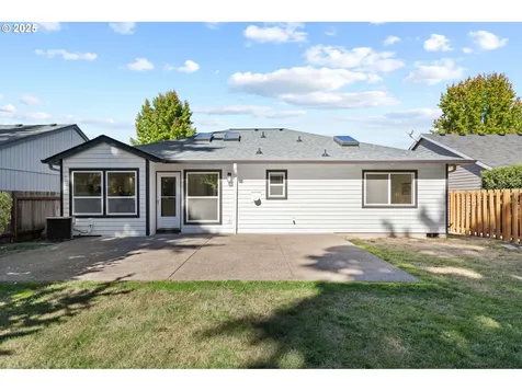 6204 SE Sigrid Street Hillsboro OR 97123