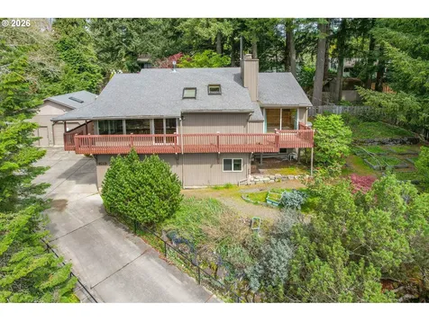 1839 SW Collins Court Portland OR 97219