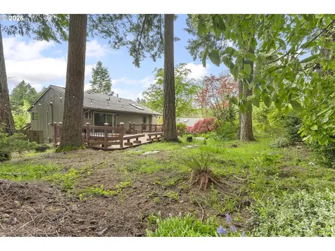 1839 SW Collins Court Portland OR 97219