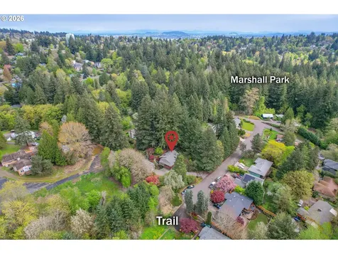 1839 SW Collins Court Portland OR 97219