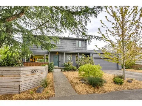 8743 E Burnside Street Portland OR 97216