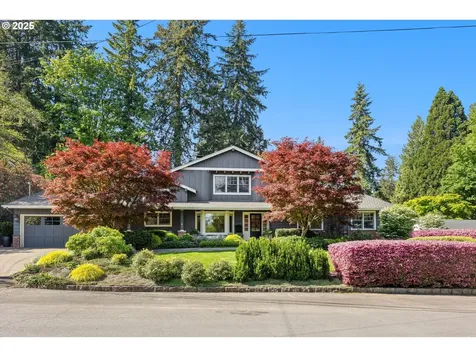 2550 Dellwood Drive Lake Oswego OR 97034
