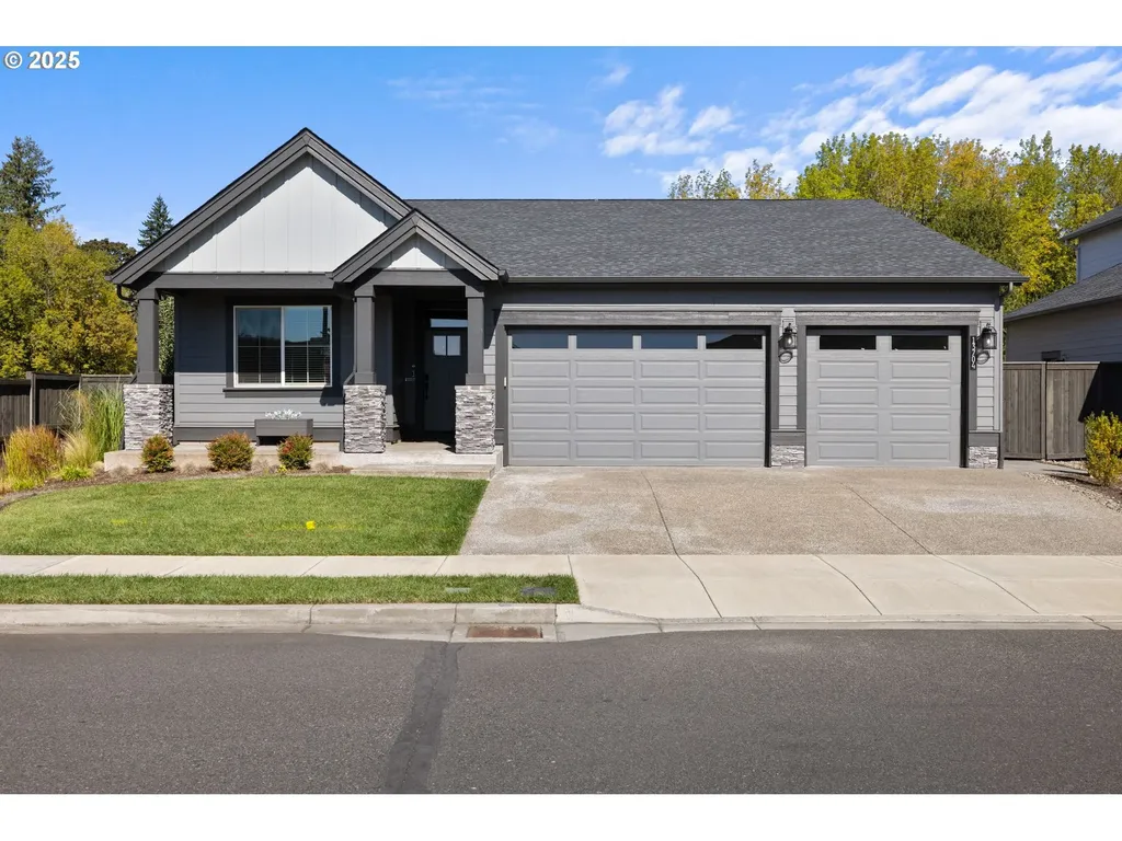 13704 NE 102nd Street Vancouver WA 98682