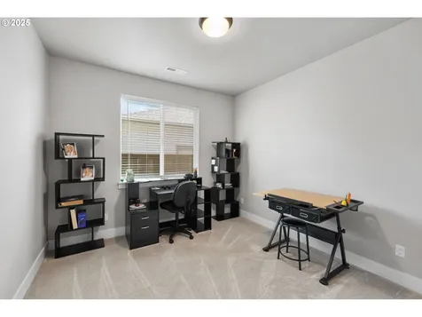 13704 NE 102nd Street Vancouver WA 98682