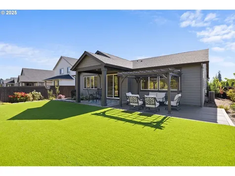 13704 NE 102nd Street Vancouver WA 98682