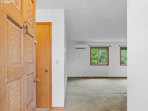 10915 NE 86th Way Vancouver WA 98662