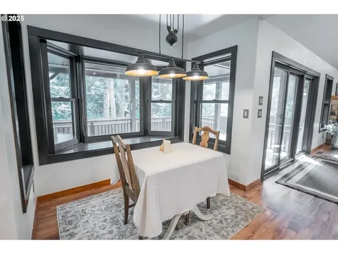 30138 Fox Hollow Road Eugene OR 97405