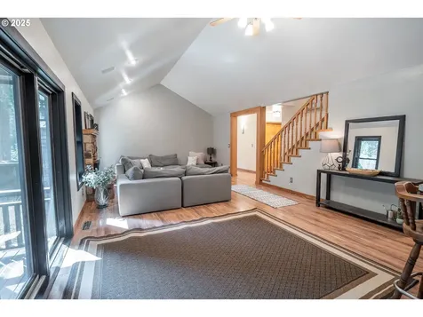 30138 Fox Hollow Road Eugene OR 97405