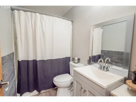 30138 Fox Hollow Road Eugene OR 97405
