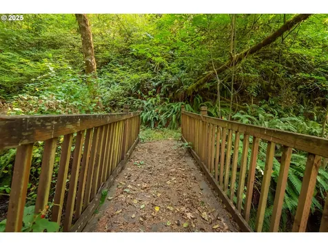 30138 Fox Hollow Road Eugene OR 97405