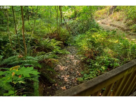 30138 Fox Hollow Road Eugene OR 97405