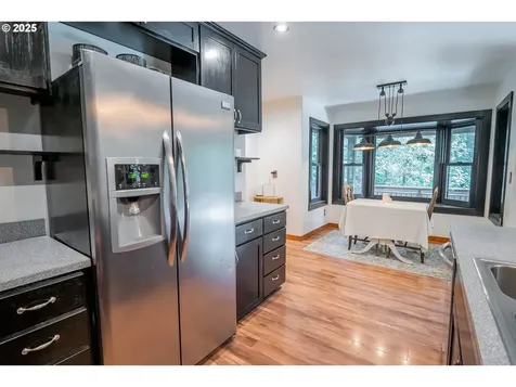 30138 Fox Hollow Road Eugene OR 97405