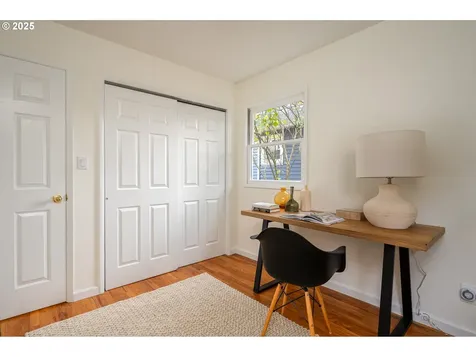 1312 N Farragut Street Portland OR 97217