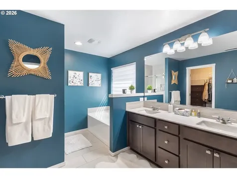 2747 S Harper Valley Way Ridgefield WA 98642