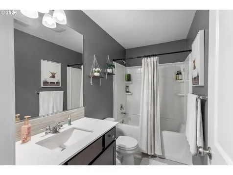 2747 S Harper Valley Way Ridgefield WA 98642