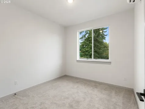 7428 SE 51st Avenue Portland OR 97206