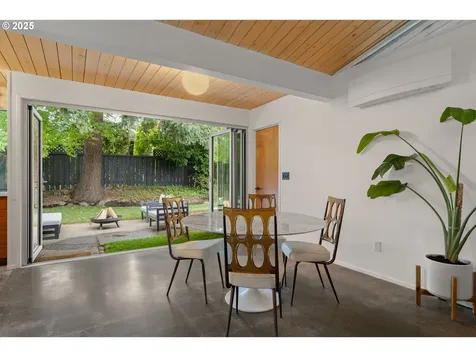 8475 SW Bohmann Parkway Portland OR 97223
