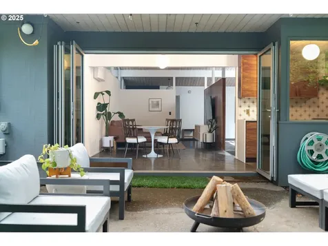 8475 SW Bohmann Parkway Portland OR 97223
