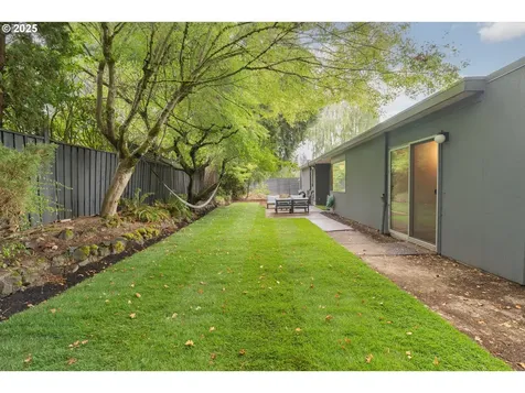 8475 SW Bohmann Parkway Portland OR 97223