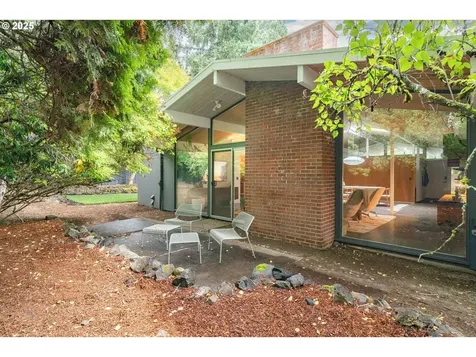 8475 SW Bohmann Parkway Portland OR 97223