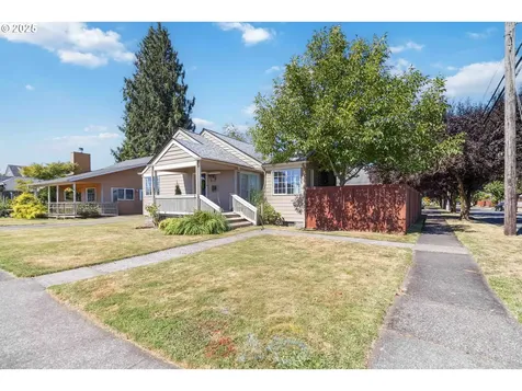567 20th Avenue Longview WA 98632
