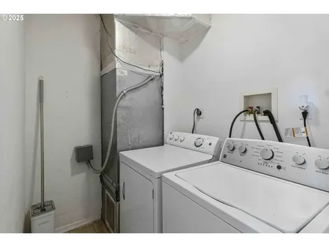 567 20th Avenue Longview WA 98632