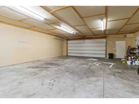 567 20th Avenue Longview WA 98632